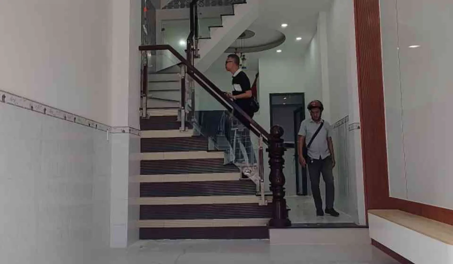 Bán nhà riêng 4 tầng Phú Định quận 8, diện tích 42,2m², 5 pn 5wc hẻm xe hơi SHR... Bán nhà riêng tại Phú Định, Hồ Chí Minh 01