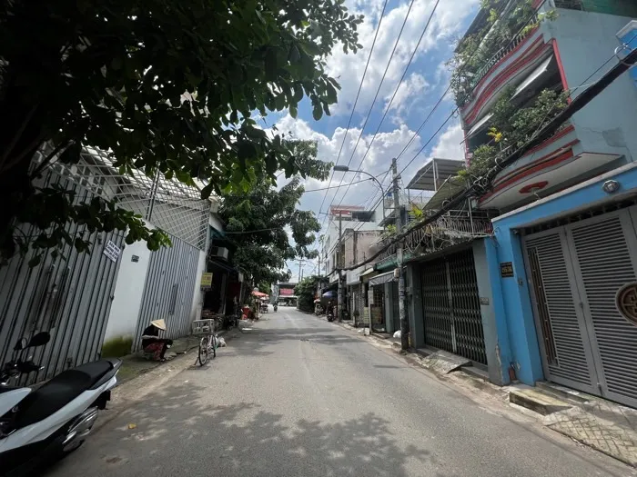 Bán nhà 2 tầng mặt tiền 4m tại Tân Hoà Đông, giá tốt 7.65 tỷ.c95.2 thđ... Bán owner_side tại Bình Trị Đông, Hồ Chí Minh 01