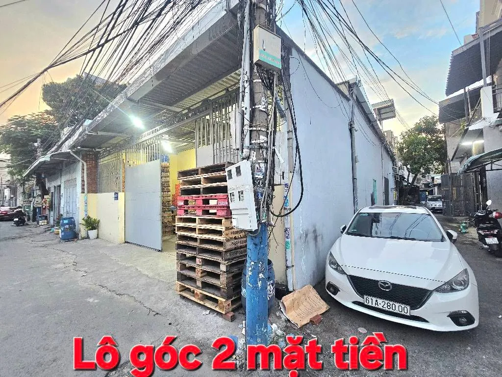 Nhà Mặt Phố Góc Đẹp Trung Tâm Dĩ An Giá Sốc... Bán nhà mặt phố tại Dĩ An, Hồ Chí Minh 01