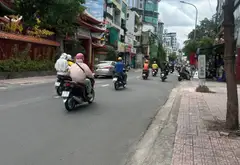 Bán nhà mặt phố tại phường Trần Huy Liệu, diện tích gần 100m2, mặt tiền rộng 4m... Bán nhà mặt phố tại Phú Nhuận, Hồ Chí Minh 01