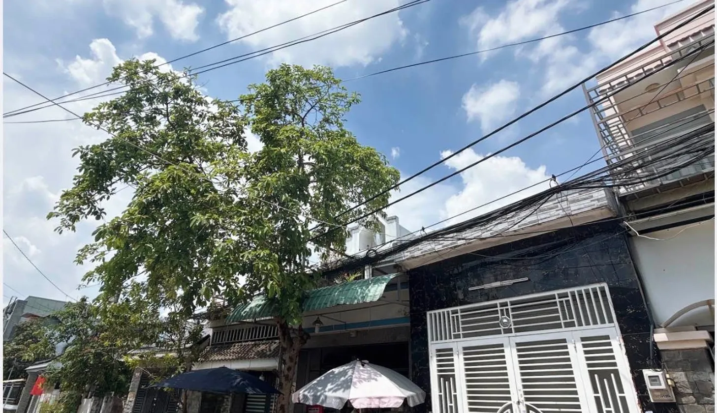 Bán nhà 2 tầng hẻm xe tải Bình Tân, diện tích 98m2... Bán nhà riêng tại Bình Hưng Hòa, Hồ Chí Minh 01