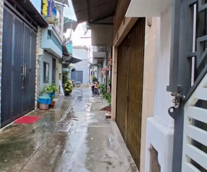 Nhà ngang 4m, kề khu Tên Lửa, giáp quận 6... Bán nhà riêng tại Bình Trị Đông, Hồ Chí Minh 01
