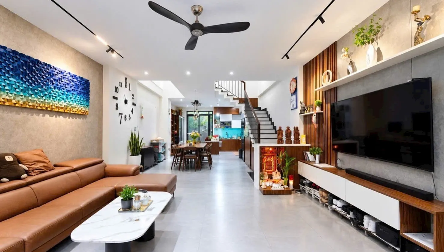 Quận 7 - 7 Tỷ 990 - Nhà Đẹp 3 Tầng 82m² - Ngang 5m - 4PN - Hẻm Thẳng... Bán nhà riêng tại Phú Thuận, Hồ Chí Minh 01