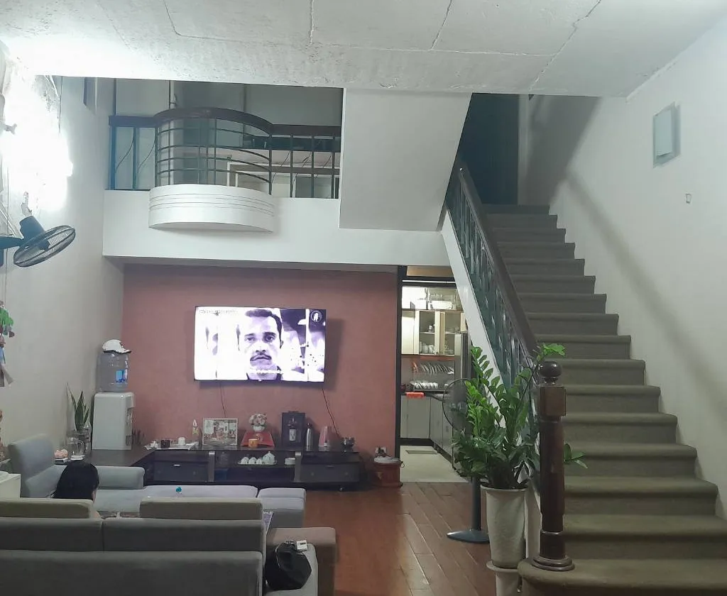 Bán gấp nhà riêng đường Hoàng Hoa Thám- Diện tích sổ 77.2m2, 3 tầng, mặt tiền rộng, lô góc, ôtô qua... Bán nhà riêng tại Ngọc Hà, Hà Nội 01