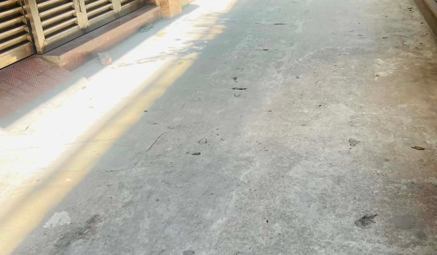 Nhà phân lô dân xây chắc chắn tại Kim Giang, gần trường đại học Thăng Long.... Bán nhà riêng tại Định Công, Hà Nội 01