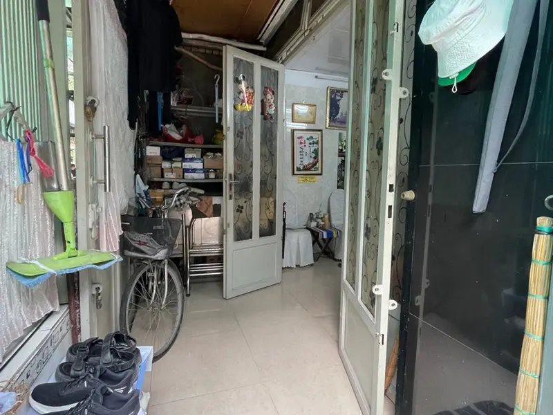 Căn hộ góc tầng trệt, sửa mới tinh, tiện nghi đầy đủ... Bán căn hộ chung cư tại Hòa Hưng, Hồ Chí Minh 01