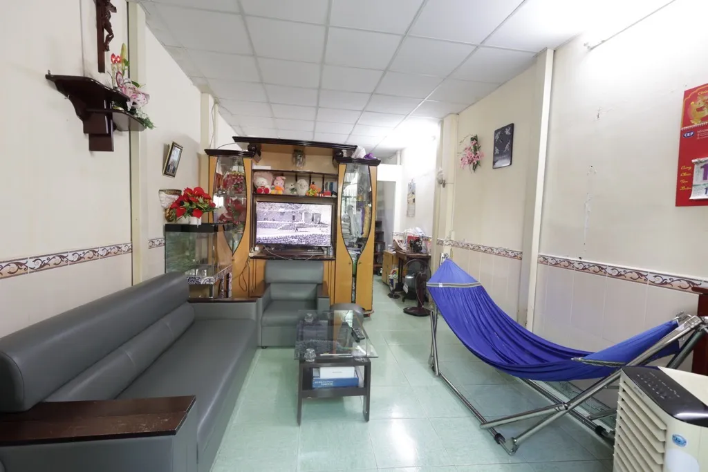 Bán nhà 2 tầng hẻm ô tô phường 5 quận Tân Bình giá 5,85 tỷ... Bán owner_side tại Tân Sơn Nhất, Hồ Chí Minh 01