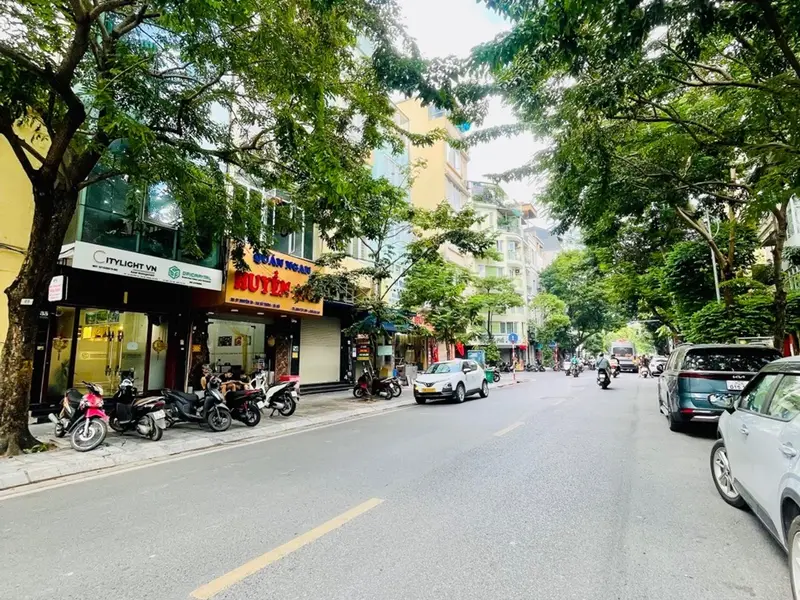 Bán nhà mặt phố 7 tầng tại Nguyễn Du, diện tích ~50m², giá cực tốt... Bán nhà mặt phố tại Hai Bà Trưng, Hà Nội 01