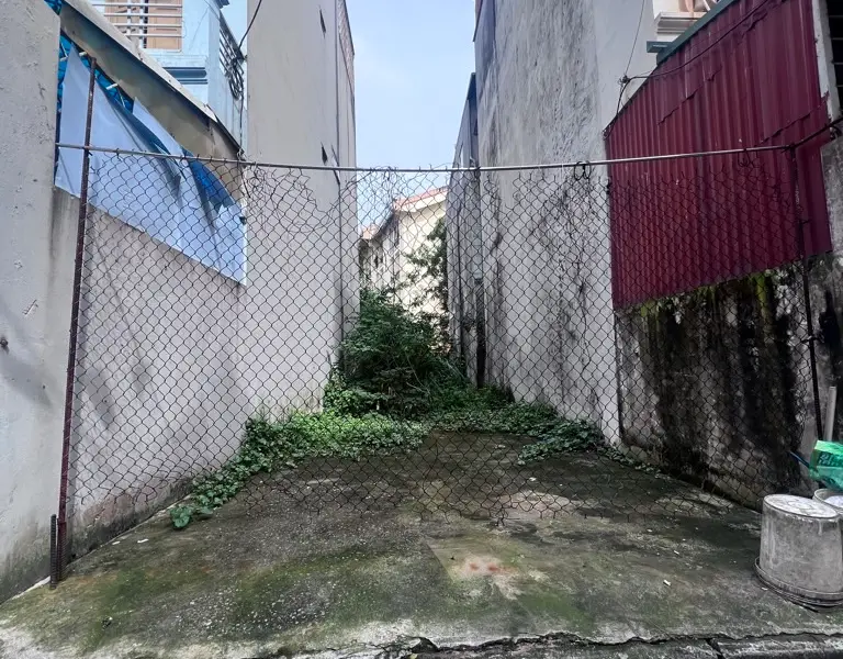 Bán nhà riêng 1 tầng, diện tích 96.6 m2 tại Tư Đình, vị trí đắc địa Ô tô vào tận nơi... Bán nhà riêng tại Long Biên, Hà Nội 01