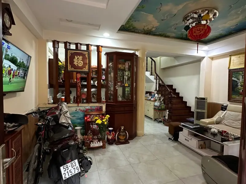 Nhà 3 tầng 3 phòng ngủ, hẻm xe tải tại Hòa Bình, giá 6.5 tỷ... Bán nhà riêng tại Tân Phú, Hồ Chí Minh 01