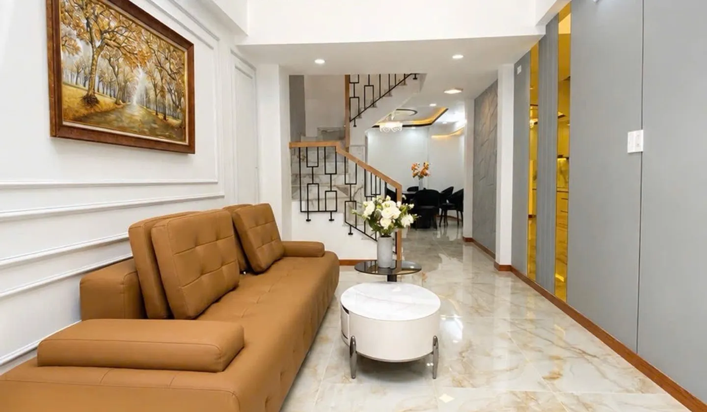 Nhà đẹp 5 tầng hẻm xe hơi trung tâm Quận 10 giá hợp lý... Bán nhà riêng tại Hòa Hưng, Hồ Chí Minh 01