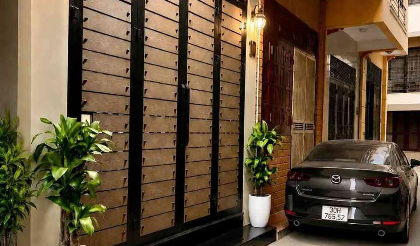 VỊ TRÍ VÀNG - PHÂN LÔ - Ô TÔ - HIẾM NHÀ BÁN - ĐÔNG KHÁCH NHẬT HÀN THUÊ... Bán nhà riêng tại Ngọc Hà, Hà Nội 01