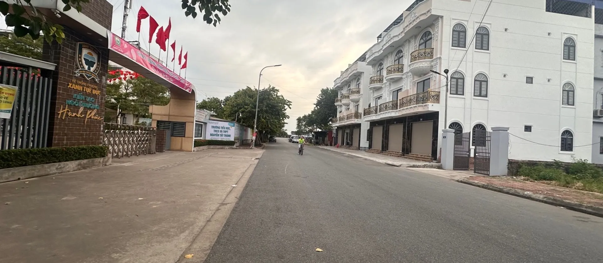 Nhà phố 4 tầng sang trọng tại vị trí đắc địa... Bán nhà riêng tại Hồng Bàng, Hải Phòng 01
