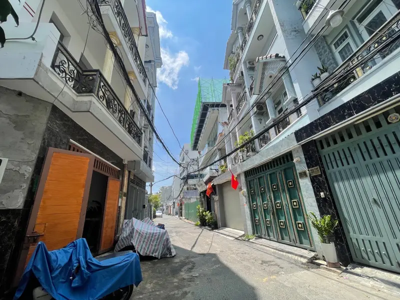 Nhà 2 tầng thoáng mát gần Lotte Mart Nguyễn Văn Lượng quận Gò Vấp... Bán nhà riêng tại Gò Vấp, Hồ Chí Minh 01