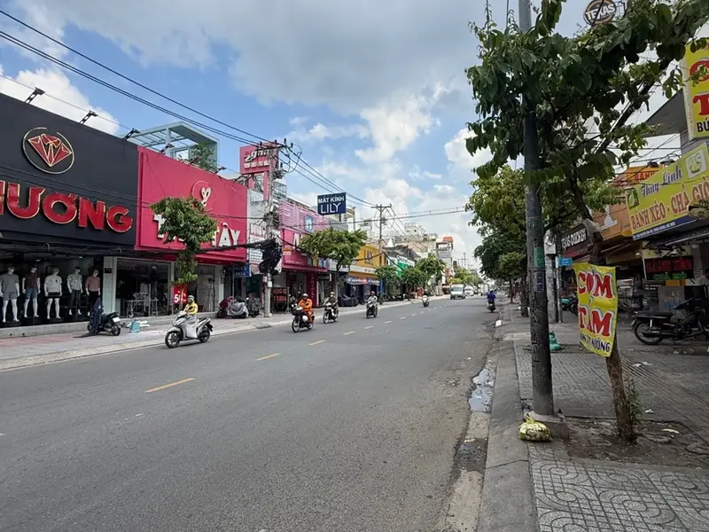 Bán nhà mặt phố quận 12, diện tích 485m², mặt tiền 11m, pháp lý rõ ràng... Bán nhà mặt phố tại Trung Mỹ Tây, Hồ Chí Minh 01