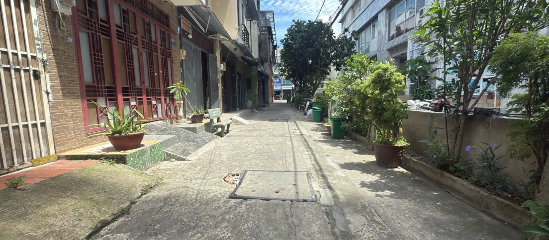 Nhà rộng mặt tiền lớn ở Tân Hương, tiềm năng tuyệt vời... Bán nhà riêng tại Phú Thọ Hòa, Hồ Chí Minh 01