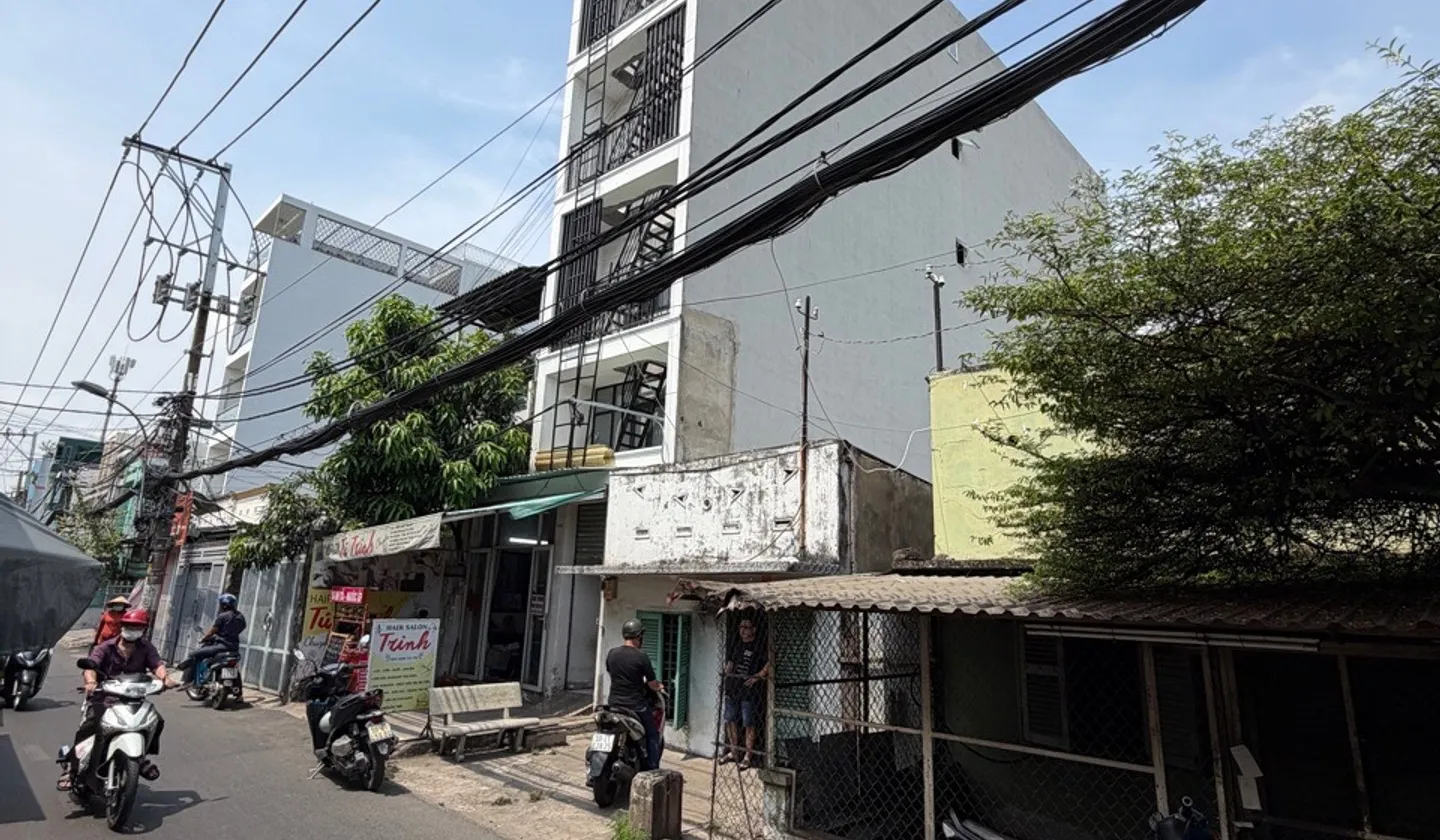 Bán nhà mặt phố Bông Sao, Quận 8, 142.4m2, mặt tiền 4m, giá 12.9 tỷ... Bán nhà mặt phố tại Bình Đông, Hồ Chí Minh 01