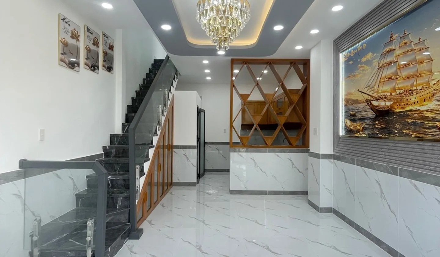 BÁN NHÀ ĐẸP BÀ ĐIỂM 3Tỷ nhĩnh -OTO ĐỖ CỬA - SỔ HỒNG RIÊNG - NGUYỄN ẢNH THỦ GẦN NGÃ TƯ TRUNG CHÁNH... Bán nhà riêng tại Bà Điểm, Hồ Chí Minh 01