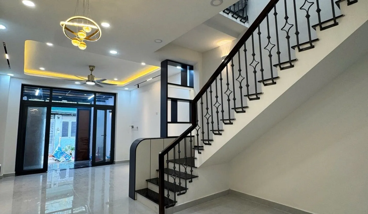 Cơ hội sở hữu nhà mới Quận 7 giá 5.2 tỷ, vị trí đắc địa hiếm có... Bán nhà riêng tại Tân Mỹ, Hồ Chí Minh 01
