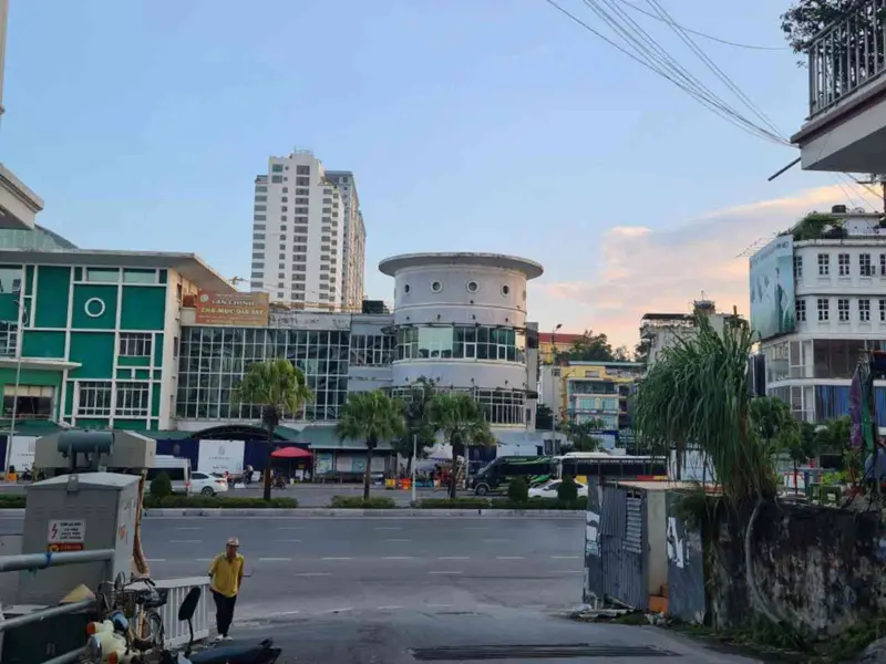 Bán chung cư mini 6 tầng tại phường Hạ Long, Quảng Ninh hướng Nam, mặt tiền 7.4m... Bán chung cư mini tại Hạ Long, Quảng Ninh 01