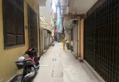 Bán nhà riêng 3 tầng, mặt tiền 4m tại Khương Trung giá tốt... Bán nhà riêng tại Khương Đình, Hà Nội 05