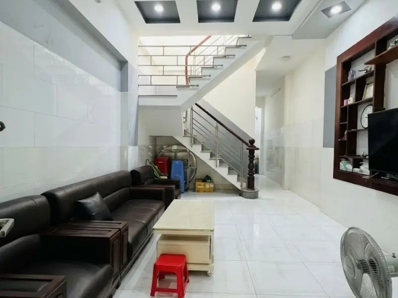 🏡 MỘT CHỐN VỀ CHO CẢ GIA ĐÌNH – NHÀ 80M² - 3 TẦNG - HẺM XE HƠI - NGUYỄN VĂN QUÁ - QUẬN 12... Bán nhà riêng tại Tân Thới Hiệp, Hồ Chí Minh 01
