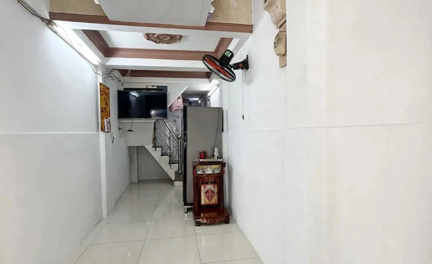 NHÀ 5 TẦNG - HẺM XE TẢI - 3PN - NHỈNH 3 TỶ... Bán nhà riêng tại Xóm Chiếu, Hồ Chí Minh 01