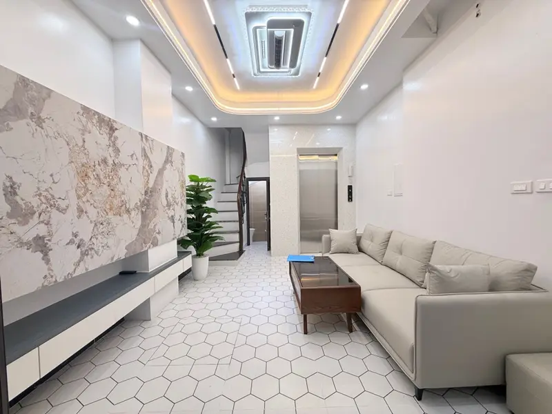 Bán nhà 6 tầng thang máy ngõ rộng tại Đống Đa, Hà Nội... Bán nhà riêng tại Ô Chợ Dừa, Hà Nội 01