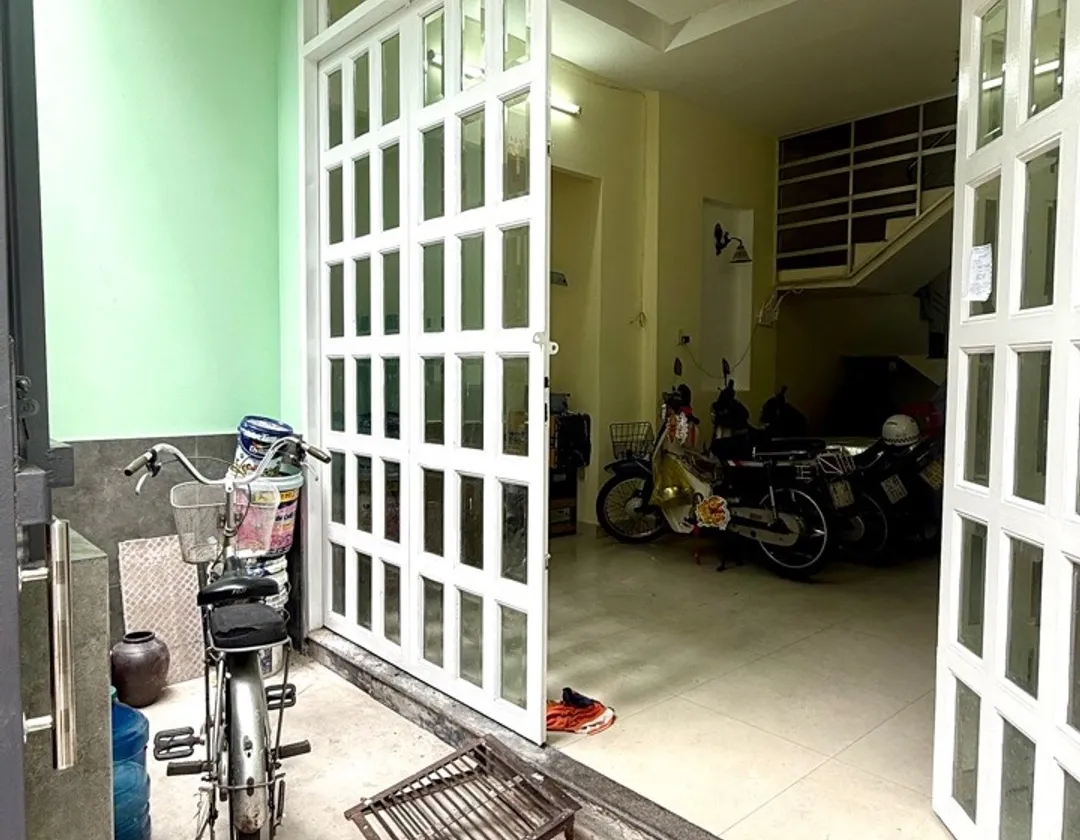 Cơ hội sở hữu nhà riêng 4 tầng hẻm xe hơi, vị trí đắc địa quận 5... Bán nhà riêng tại Chợ Quán, Hồ Chí Minh 01