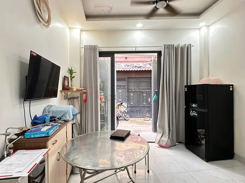 Bán nhà riêng 2 mặt tiền tại Tân Bình, 67m2, giá 8.4 tỷ... Bán nhà riêng tại Bảy Hiền, Hồ Chí Minh 01