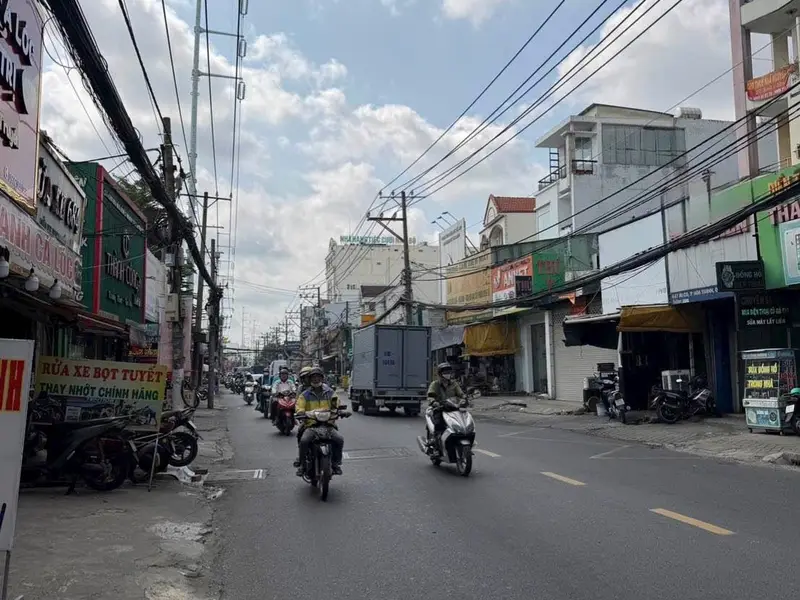 Bán nhà mặt phố 2 tầng, diện tích 75m2, mặt tiền kinh doanh âu cơ,Tân Phú... Bán nhà mặt phố tại Tân Phú, Hồ Chí Minh 01