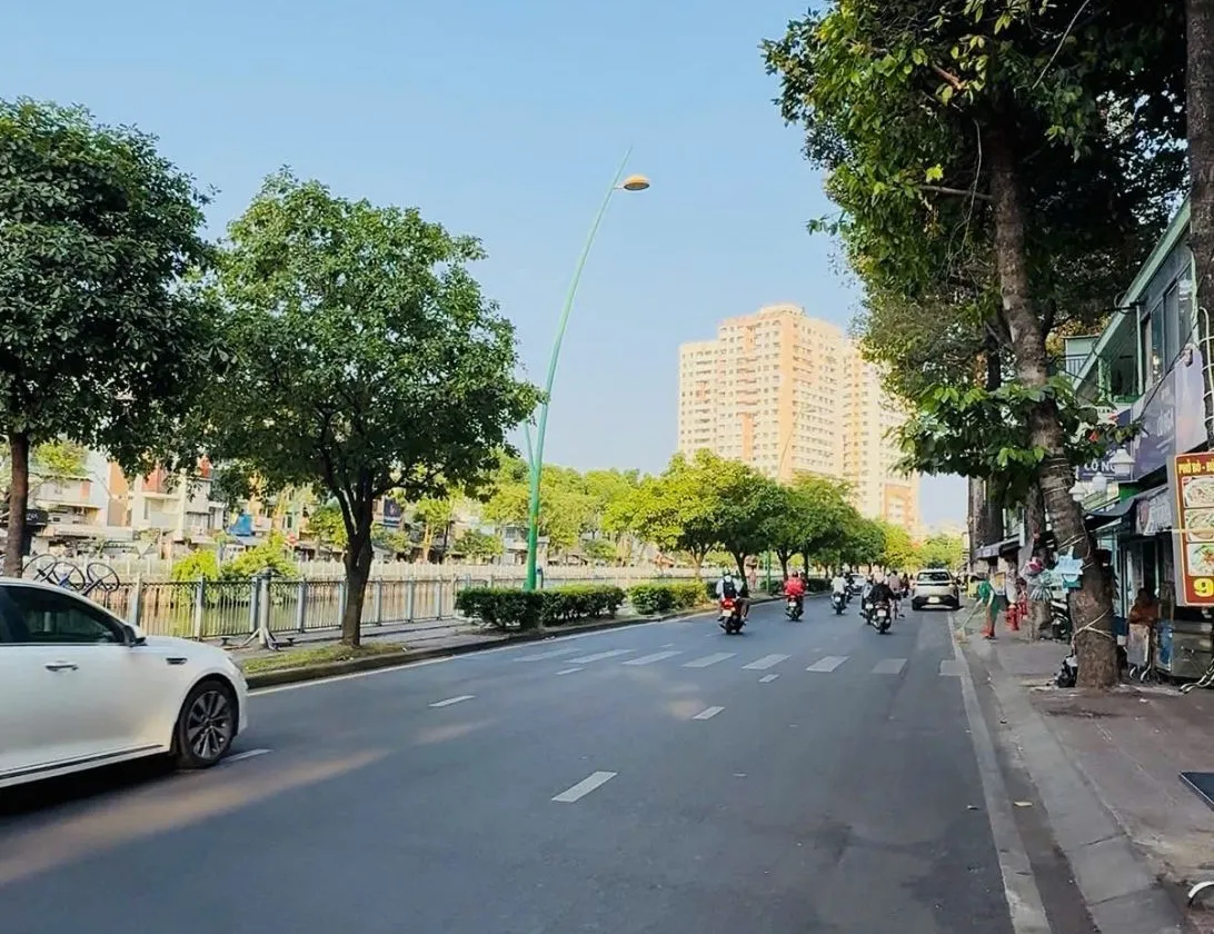 Căn hộ dịch vụ trung tâm Quận 3, sinh lời ổn định... Bán nhà riêng tại Nhiêu Lộc, Hồ Chí Minh 01