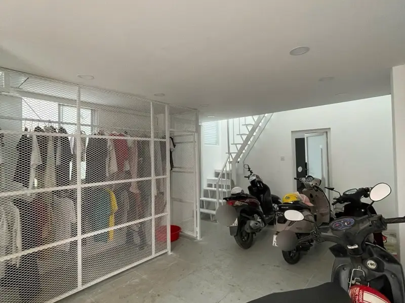 HÀNG XÓM HIM LAM Q7 – 50,9M² – NGANG 4,1M – THU 28TR/TH - NHỈNH 5 Đ... Bán nhà riêng tại Tân Hưng, Hồ Chí Minh 01
