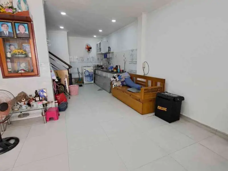 Bán nhà riêng 2 tầng phường Đông Hưng Thuận Quận 12 giá 3,4 tỷ... Bán nhà riêng tại Đông Hưng Thuận, Hồ Chí Minh 01