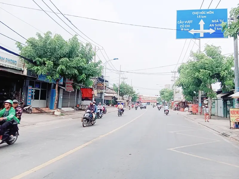 Nhà 2 tầng thoáng mát, đường ôtô vào, Hóc Môn dễ thương lượng... Bán nhà riêng tại Xuân Thới Sơn, Hồ Chí Minh 01