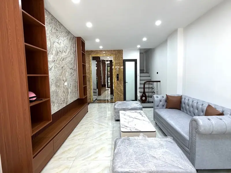 Cơ Hội Vàng Sở Hữu Nhà VIP 6 Tầng, Đại Từ Gần Hồ - Giá Tốt Hiếm Có.... Bán nhà riêng tại Định Công, Hà Nội 01