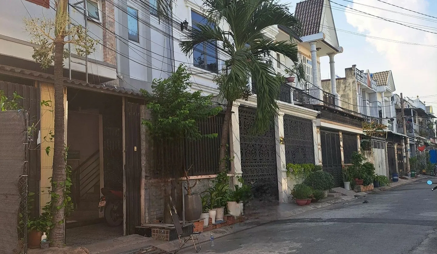 Nhà 2 tầng 9 phòng ngủ tại Nguyễn Thị Thử, Hóc Môn, 4.x tỷ... Bán nhà riêng tại Xuân Thới Sơn, Hồ Chí Minh 01