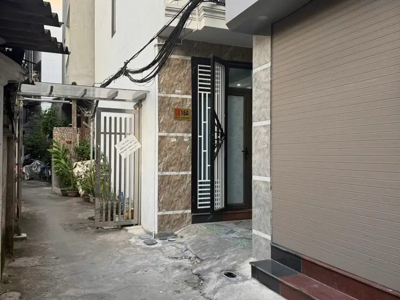 Bán nhà riêng tại Việt Hưng, 5 tầng, full nội thất, giá 7.95 tỷ VNĐ... Bán nhà riêng tại Việt Hưng, Hà Nội 01