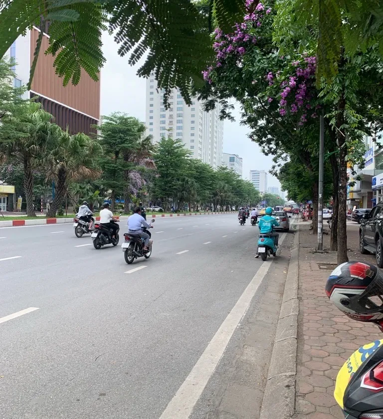 Bán nhà mặt phố Hoàng Quốc Việt – kinh doanh – 6 tầng thang máy... Bán nhà mặt phố tại Nghĩa Đô, Hà Nội 01