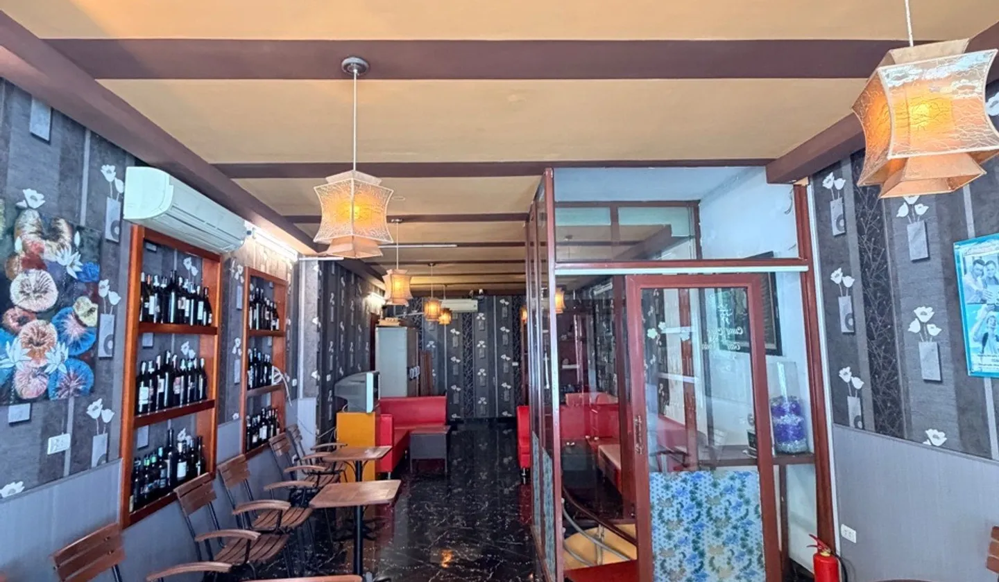 ĐẲNG CẤP CÓ 1.O.2 VIEW TRỰC DIỆN HỒ TÂY ÔTÔ TRÁNH PHỐ QUẢNG KHÁNH - 158M2 - 5 TẦNG - 4.5M MẶT TIỀN... Bán nhà mặt phố tại Tây Hồ, Hà Nội 01
