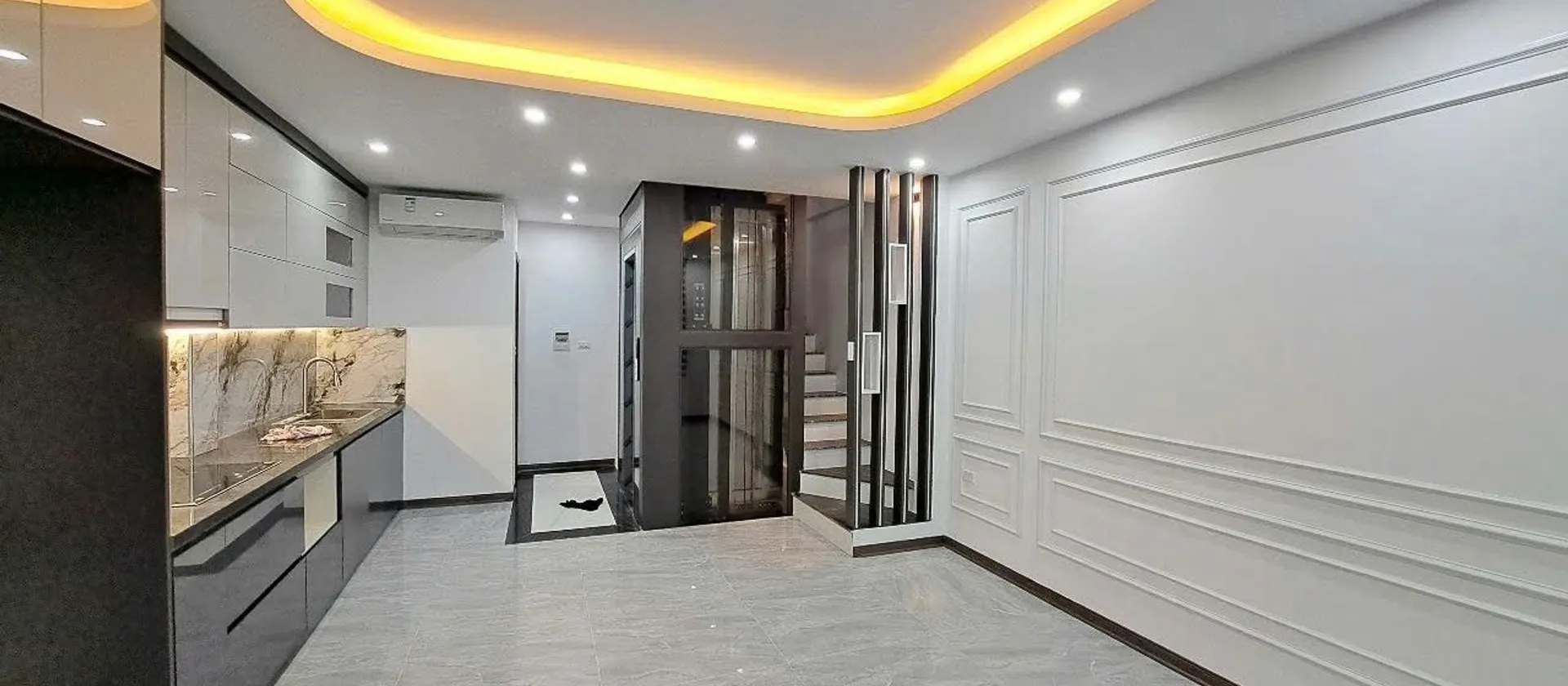 Bán nhà 64mx6T thang máy tại Thạch Bàn, vị trí gần Aeon Mall chỉ hơn 10 tỷ... Bán nhà riêng tại Việt Hưng, Hà Nội 01