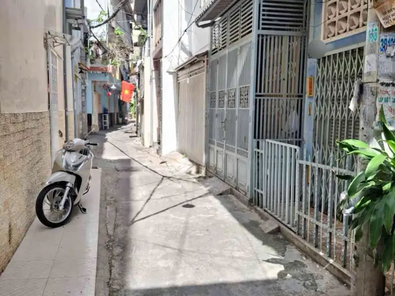 B.án Nh.à Q.5 khu phố KD sầm uất ngày đêm Nguyễn Trãi - 4 tầng BTCT - DT: 31.2 m2 - nhỉnh 6 tỏi... Bán nhà riêng tại Chợ Quán, Hồ Chí Minh 01