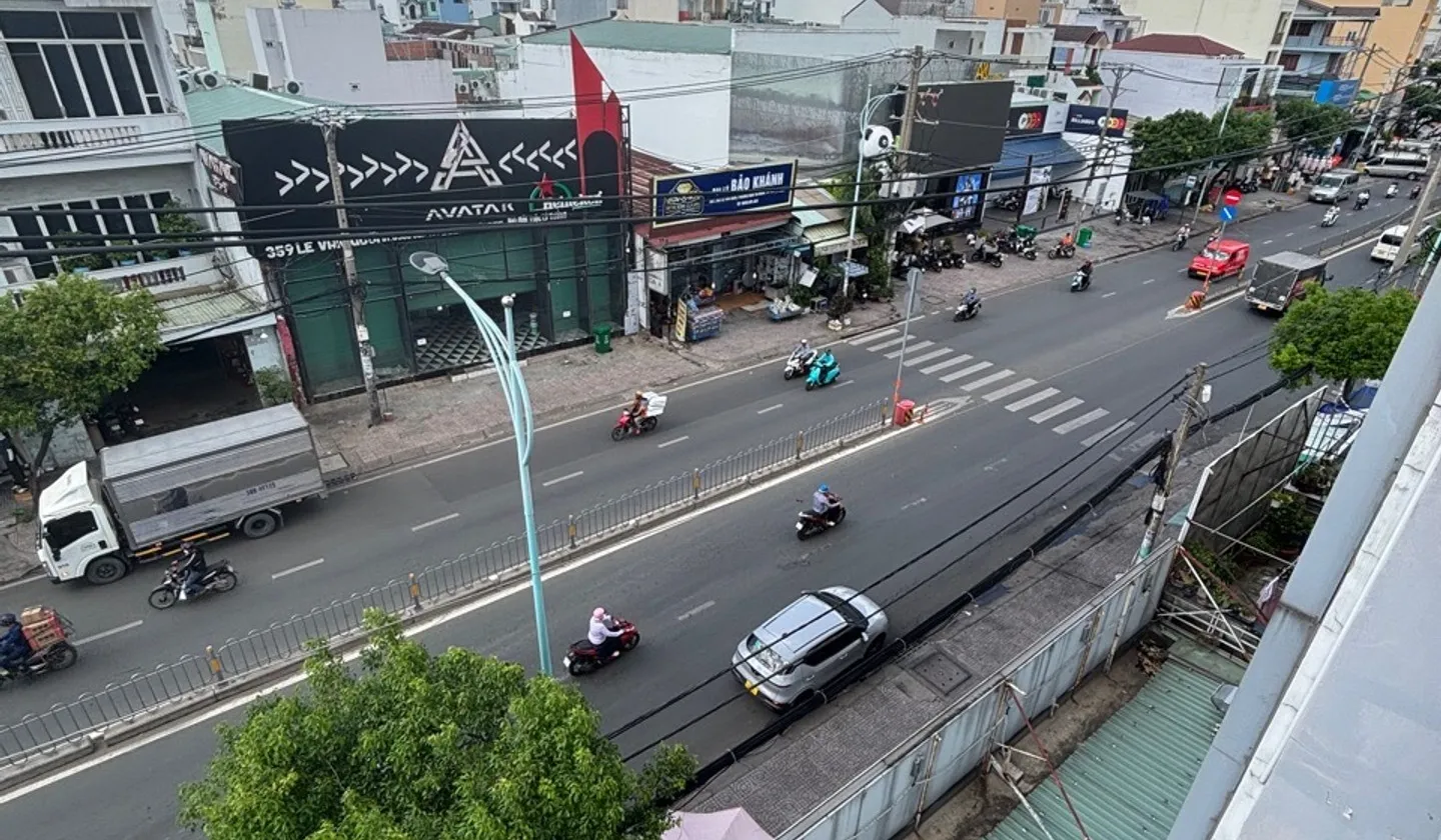 Nhà mặt tiền Lê Văn Quới 75m2, 5 tầng giá cực tốt, cơ hội duy nhất... Bán nhà mặt phố tại Bình Trị Đông, Hồ Chí Minh 01