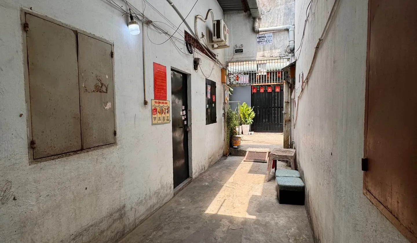 Bán nhà 1 tầng mặt tiền 6m, 90m2 gần ĐH Cảnh Sát Linh Tây... Bán nhà riêng tại Linh Xuân, Hồ Chí Minh 01