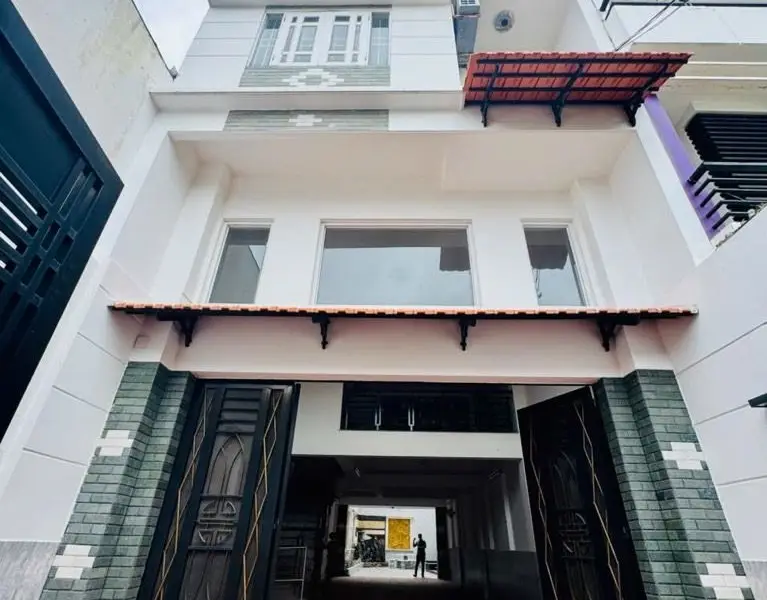 Bán nhà Ô Tô Sát Mặt Tiền Nhánh Phan Huy Ích, 4 tầng,sàn 1035m.... Bán nhà riêng tại Tân Sơn, Hồ Chí Minh 01