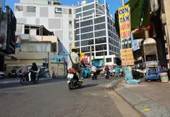 Bán nhà mặt phố Phường 14 Quận Phú Nhuận diện tích 54m2, phù hợp kinh doanh... Bán nhà mặt phố tại Phú Nhuận, Hồ Chí Minh 02