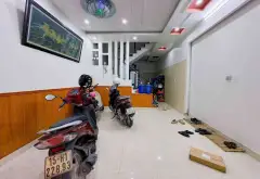 Nhà 3 tầng đẹp ở trung tâm Hải An, Phòng ngủ đầy đủ, an yên cho gia đình... Bán nhà riêng tại Hải An, Hải Phòng 06