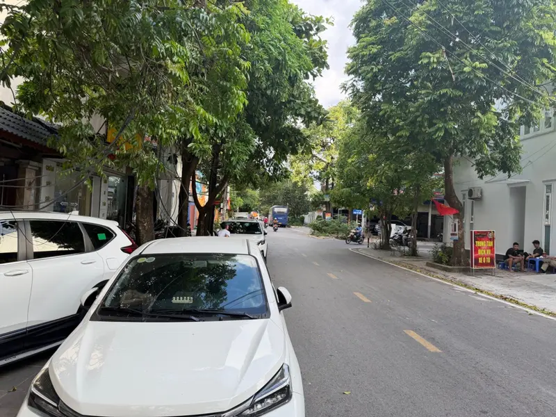 Nhà mặt phố 2 mặt tiền hiếm tại trung tâm quận Hải An, Hải Phòng... Bán nhà mặt phố tại Đông Hải, Hải Phòng 01