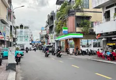 Nhà phố 4 tầng mặt tiền rộng, vị trí đắc địa Đặng Văn Ngữ... Bán nhà mặt phố tại Phú Nhuận, Hồ Chí Minh 08
