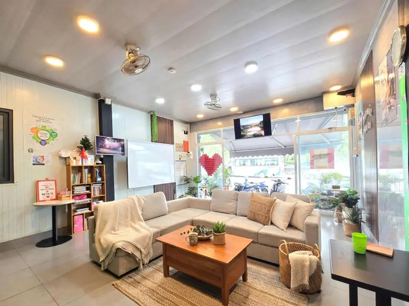 Ngay Hồ Bơi Khánh Hội - 4 tầng - 72m2 (4.5×16m) - Cho thuê khoán 420tr/năm - 14.9x tỷ... Bán nhà riêng tại Vĩnh Hội, Hồ Chí Minh 01